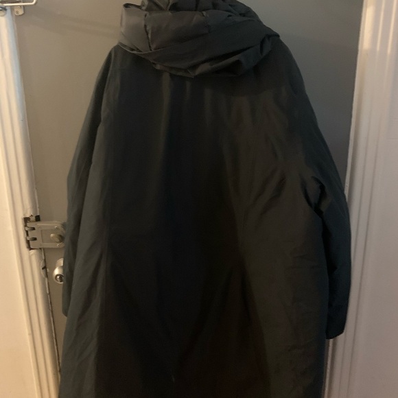 Land’s end black down long winter parka - Picture 2 of 5